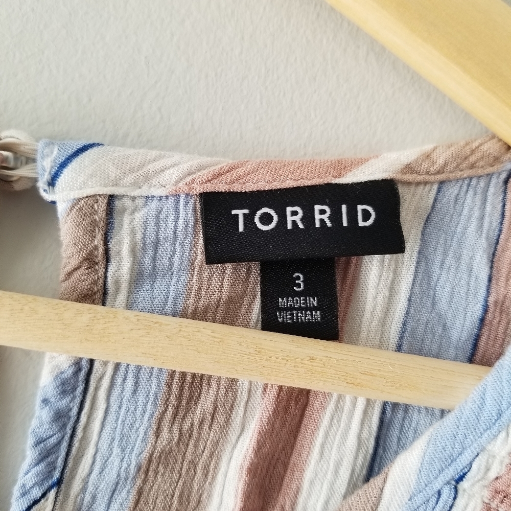 Torrid Blue Taupe Stripe Crinkled Gauze Smocked Tank Top - Picture 6 of 9